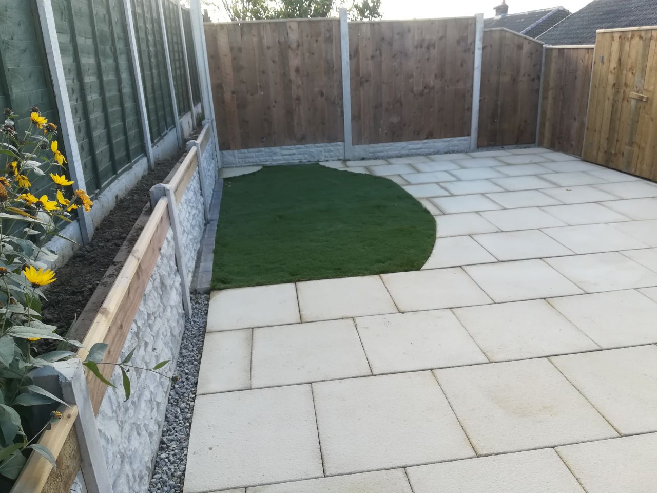slidebg1